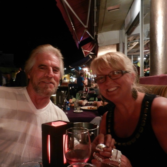 Meet your Posher, Carrie - Picture 5 of 5